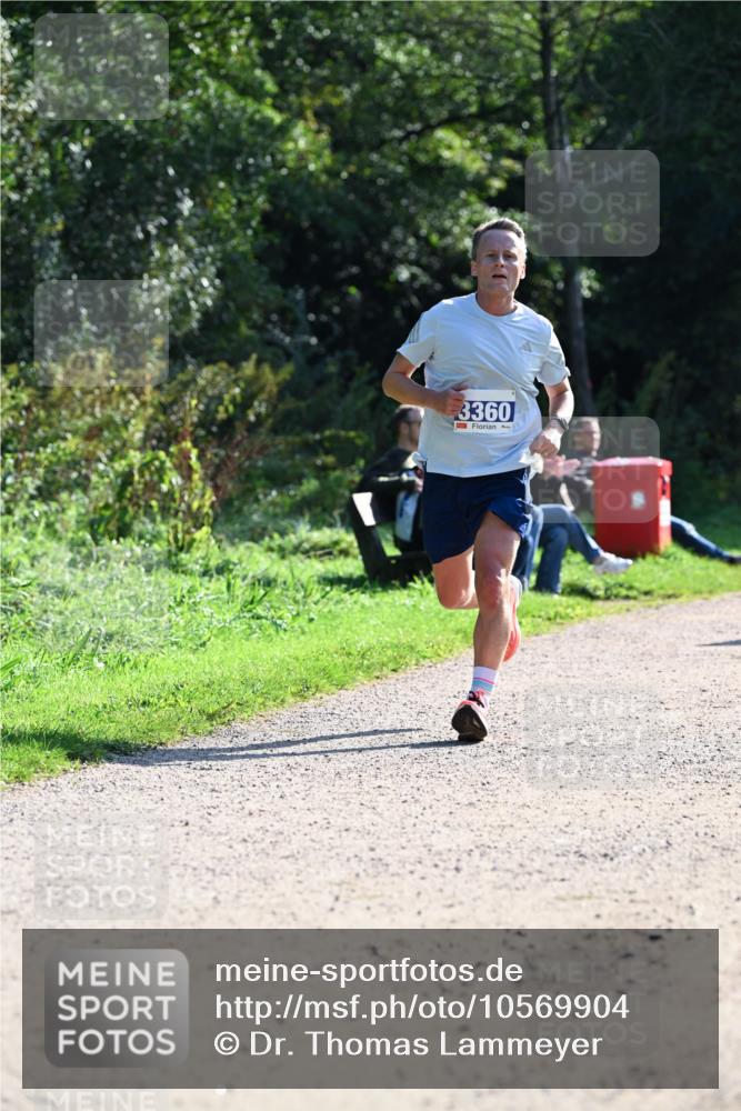27.09.2026 - 35. Volkslauf durch das schöne Alstertal Dr. Thomas Lammeyer http://msf.ph/oto/10569904 27.09.2026 11:06:00 Laufen 3360 meine-sportfotos.de
