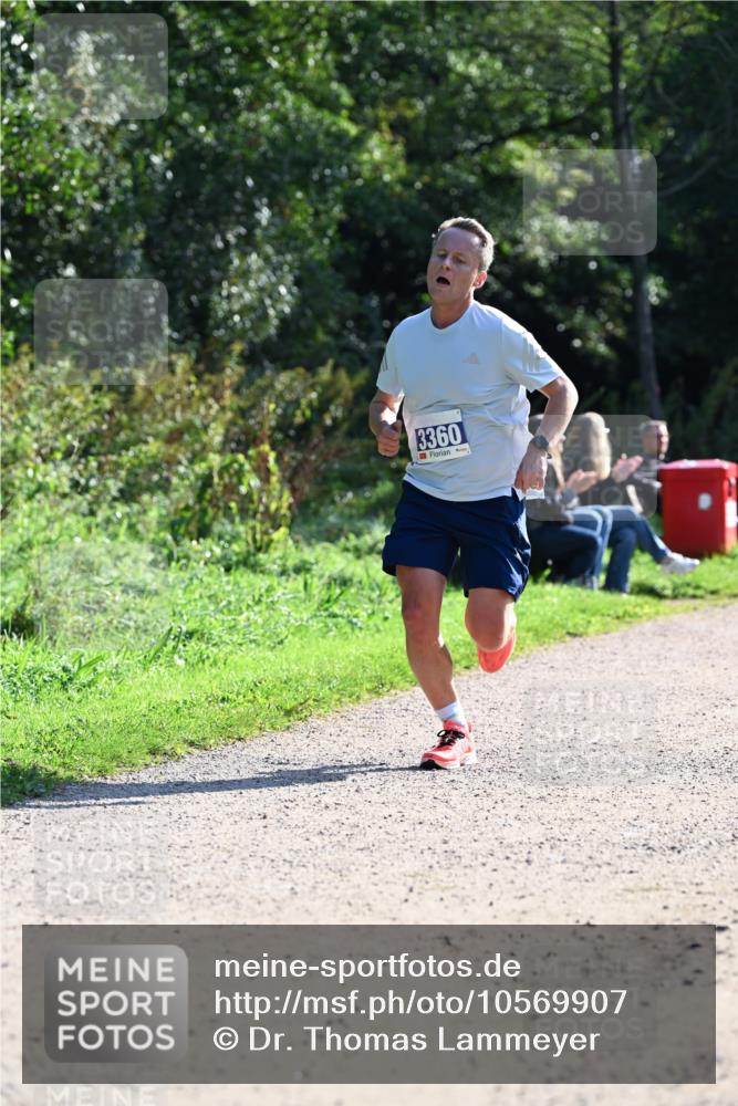 27.09.2026 - 35. Volkslauf durch das schöne Alstertal Dr. Thomas Lammeyer http://msf.ph/oto/10569907 27.09.2026 11:06:01 Laufen 3360 meine-sportfotos.de
