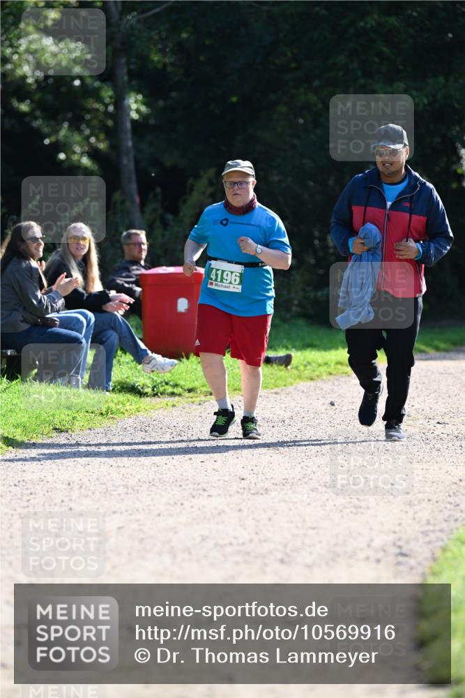 27.09.2026 - 35. Volkslauf durch das schöne Alstertal Dr. Thomas Lammeyer http://msf.ph/oto/10569916 27.09.2026 11:06:12 Laufen 4196 meine-sportfotos.de