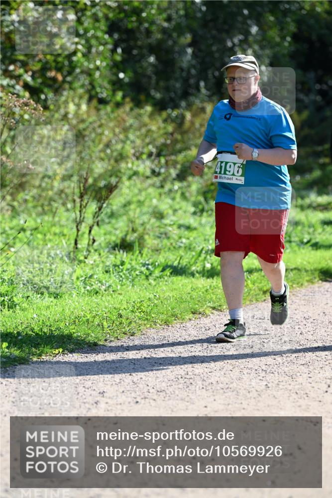 27.09.2026 - 35. Volkslauf durch das schöne Alstertal Dr. Thomas Lammeyer http://msf.ph/oto/10569926 27.09.2026 11:06:16 Laufen 4196 meine-sportfotos.de