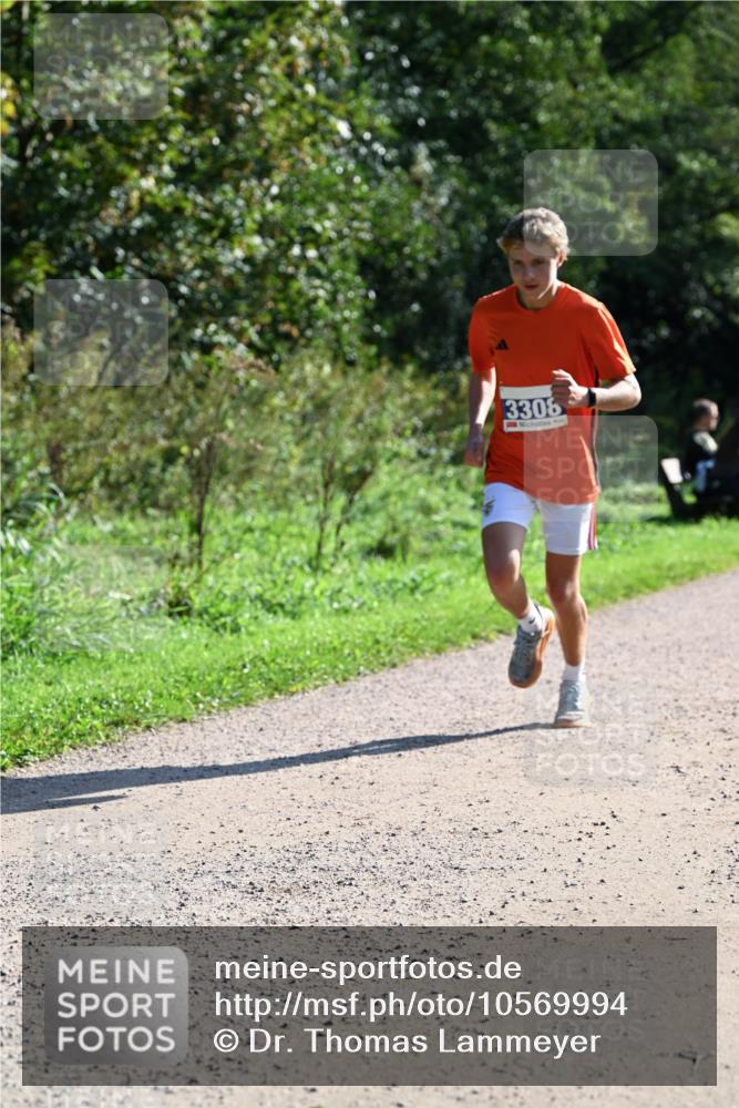 27.09.2026 - 35. Volkslauf durch das schöne Alstertal Dr. Thomas Lammeyer http://msf.ph/oto/10569994 27.09.2026 11:07:52 Laufen 3308 meine-sportfotos.de