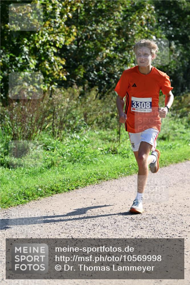 27.09.2026 - 35. Volkslauf durch das schöne Alstertal Dr. Thomas Lammeyer http://msf.ph/oto/10569998 27.09.2026 11:07:53 Laufen 3308 meine-sportfotos.de