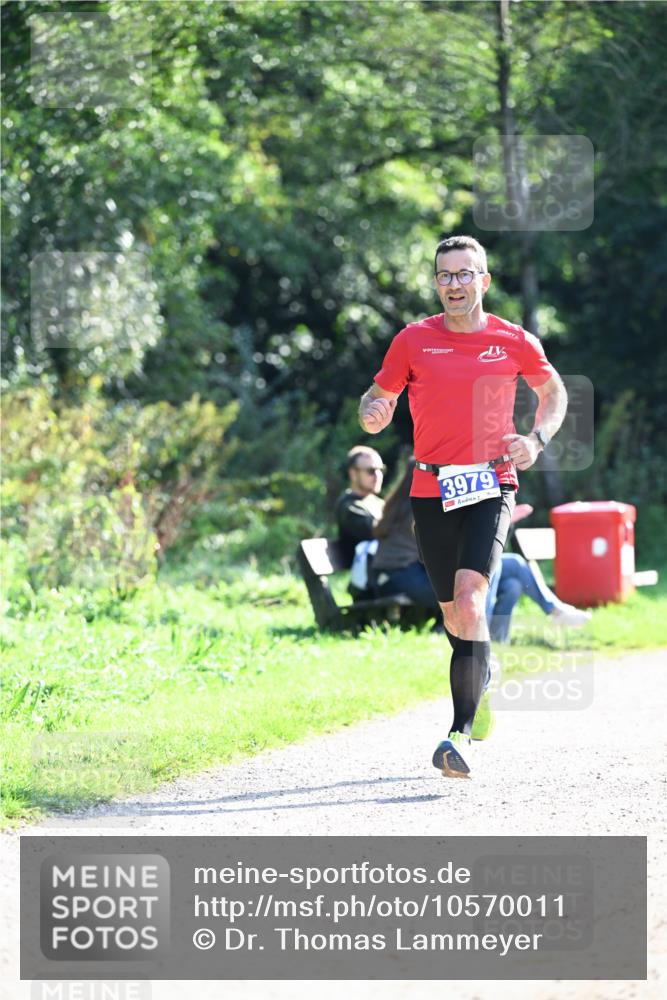 27.09.2026 - 35. Volkslauf durch das schöne Alstertal Dr. Thomas Lammeyer http://msf.ph/oto/10570011 27.09.2026 11:08:46 Laufen 3979 meine-sportfotos.de