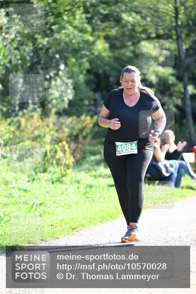 27.09.2026 - 35. Volkslauf durch das schöne Alstertal Dr. Thomas Lammeyer http://msf.ph/oto/10570028 27.09.2026 11:09:05 Laufen 4084 meine-sportfotos.de