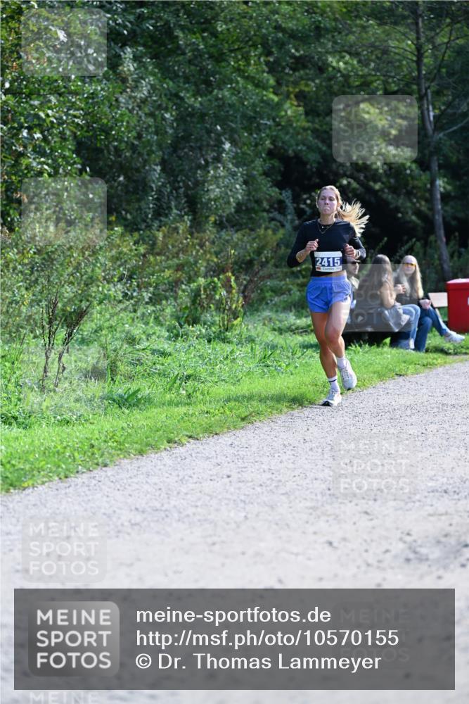 27.09.2026 - 35. Volkslauf durch das schöne Alstertal Dr. Thomas Lammeyer http://msf.ph/oto/10570155 27.09.2026 11:10:01 Laufen 2415 meine-sportfotos.de