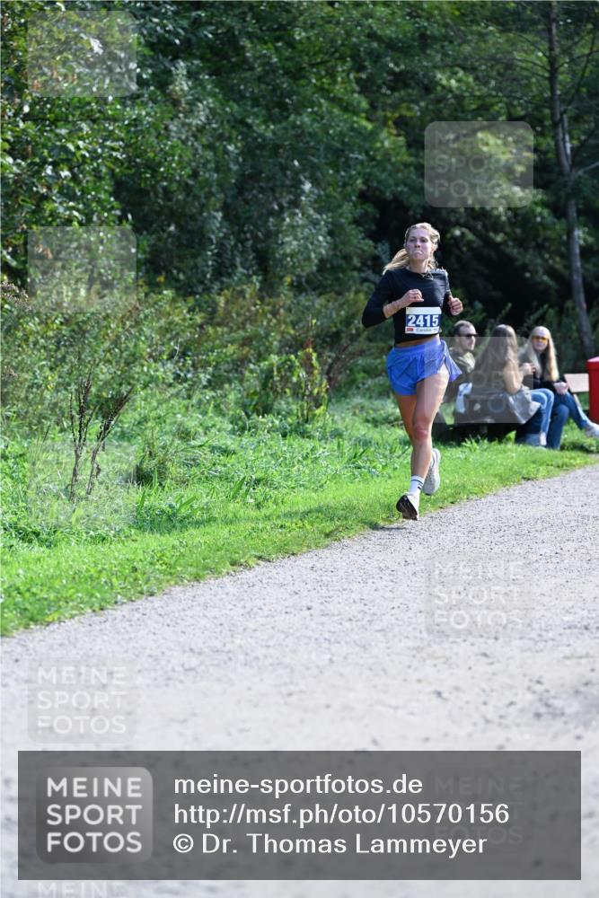 27.09.2026 - 35. Volkslauf durch das schöne Alstertal Dr. Thomas Lammeyer http://msf.ph/oto/10570156 27.09.2026 11:10:01 Laufen 2415 meine-sportfotos.de