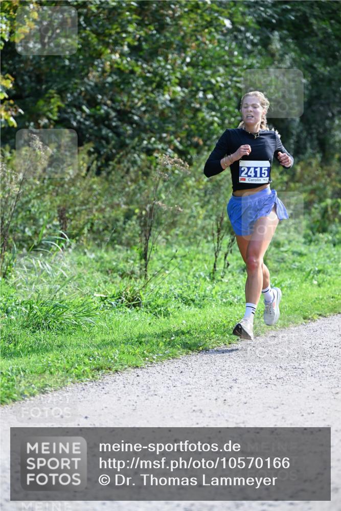 27.09.2026 - 35. Volkslauf durch das schöne Alstertal Dr. Thomas Lammeyer http://msf.ph/oto/10570166 27.09.2026 11:10:02 Laufen 2415 meine-sportfotos.de
