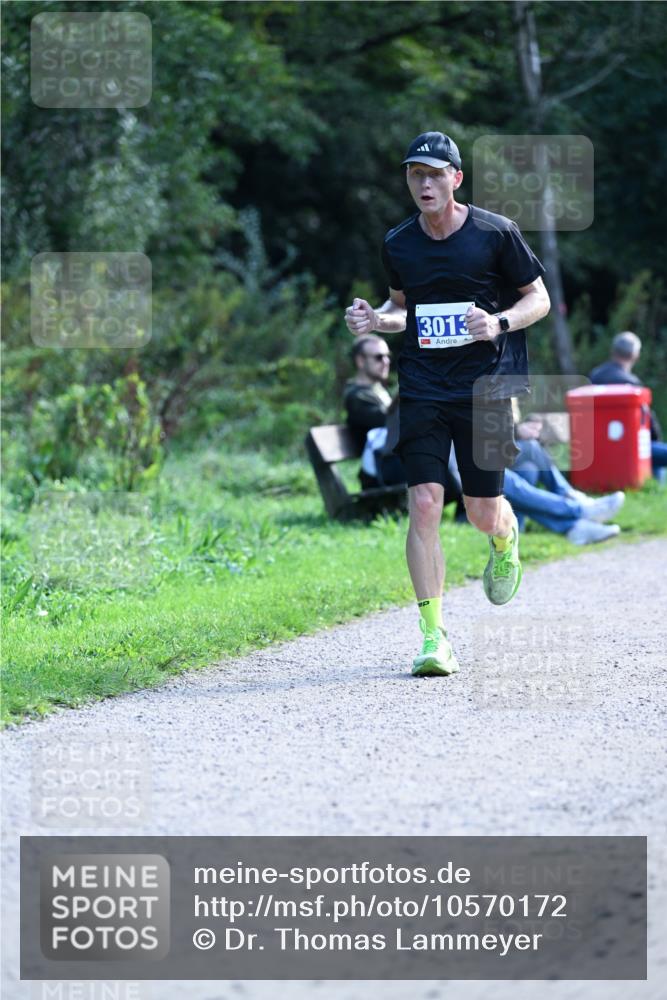27.09.2026 - 35. Volkslauf durch das schöne Alstertal Dr. Thomas Lammeyer http://msf.ph/oto/10570172 27.09.2026 11:10:14 Laufen 3013 meine-sportfotos.de