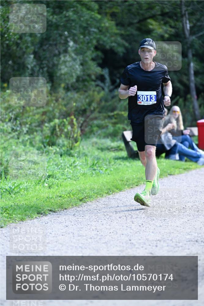 27.09.2026 - 35. Volkslauf durch das schöne Alstertal Dr. Thomas Lammeyer http://msf.ph/oto/10570174 27.09.2026 11:10:14 Laufen 3013 meine-sportfotos.de