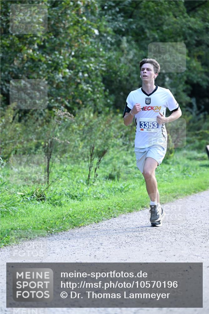 27.09.2026 - 35. Volkslauf durch das schöne Alstertal Dr. Thomas Lammeyer http://msf.ph/oto/10570196 27.09.2026 11:10:29 Laufen 24, 3353, 1 meine-sportfotos.de