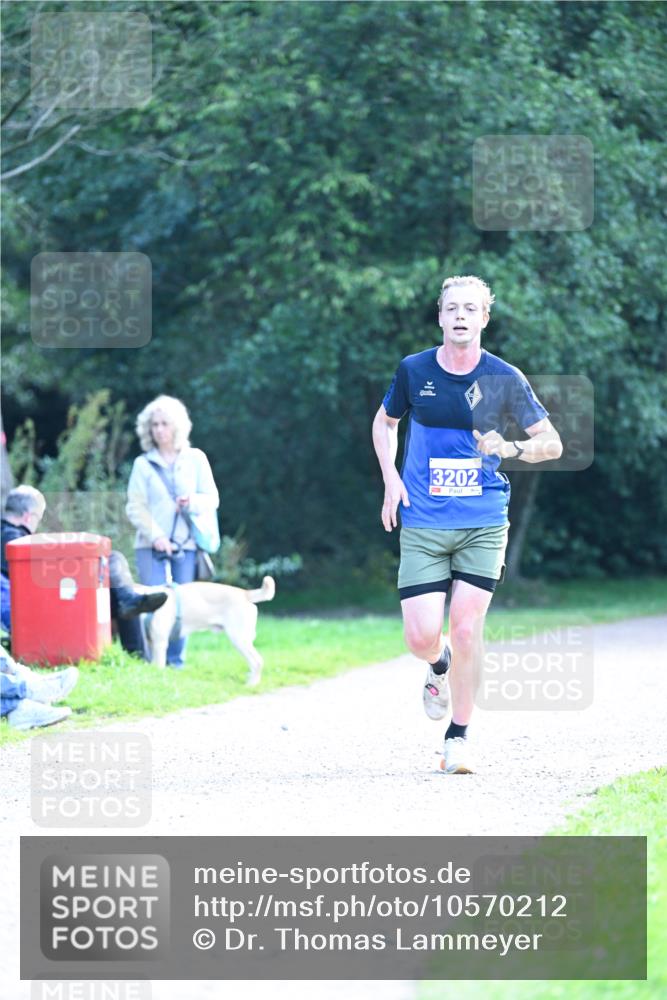 27.09.2026 - 35. Volkslauf durch das schöne Alstertal Dr. Thomas Lammeyer http://msf.ph/oto/10570212 27.09.2026 11:11:00 Laufen 3202 meine-sportfotos.de