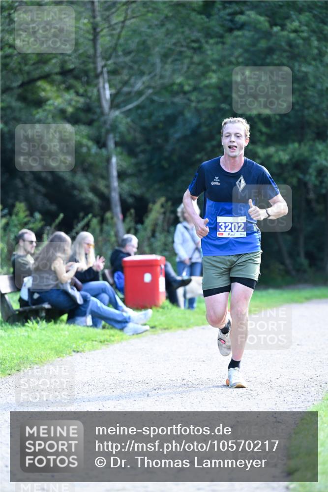 27.09.2026 - 35. Volkslauf durch das schöne Alstertal Dr. Thomas Lammeyer http://msf.ph/oto/10570217 27.09.2026 11:11:01 Laufen 3202 meine-sportfotos.de