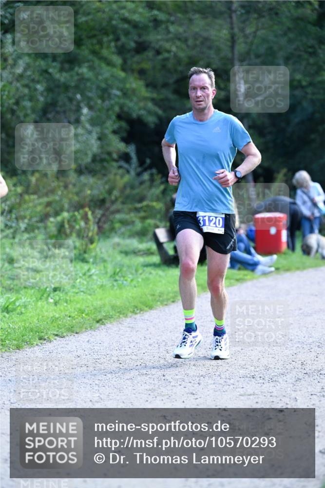 27.09.2026 - 35. Volkslauf durch das schöne Alstertal Dr. Thomas Lammeyer http://msf.ph/oto/10570293 27.09.2026 11:11:25 Laufen 3120 meine-sportfotos.de
