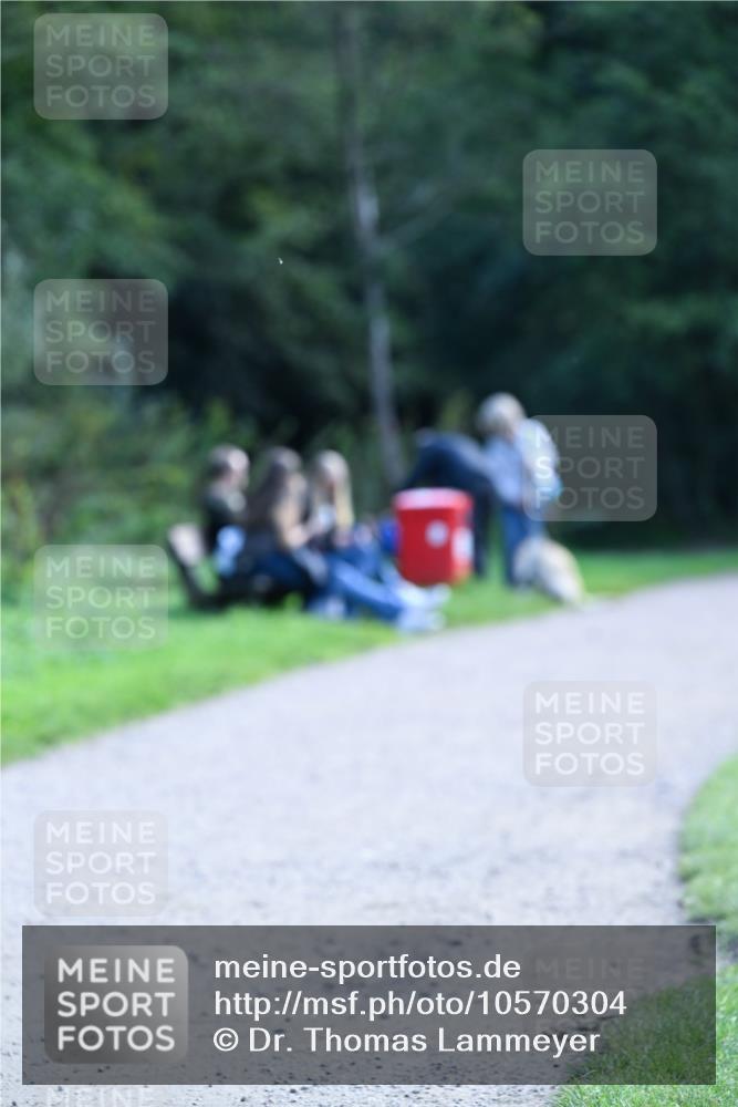27.09.2026 - 35. Volkslauf durch das schöne Alstertal Dr. Thomas Lammeyer http://msf.ph/oto/10570304 27.09.2026 11:11:26 Laufen  meine-sportfotos.de