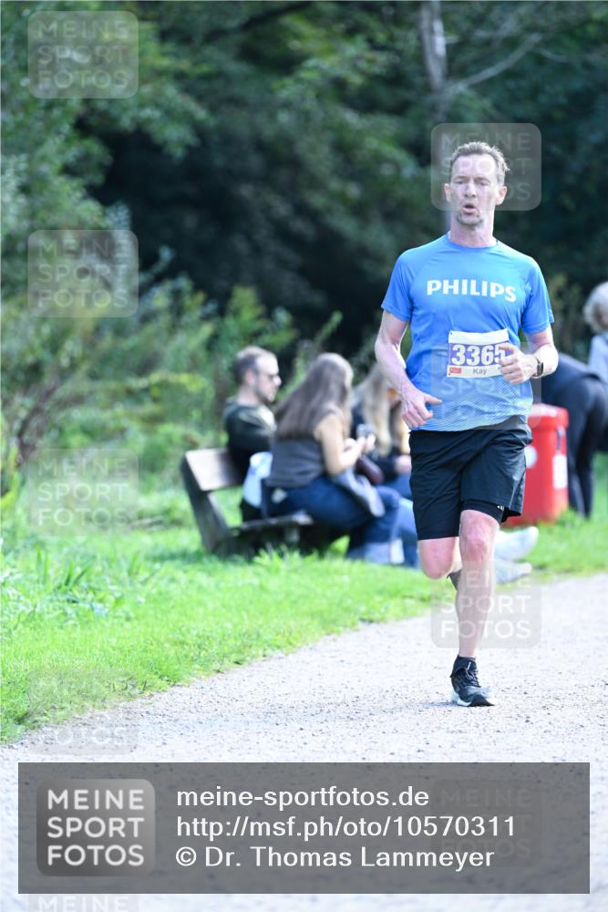 27.09.2026 - 35. Volkslauf durch das schöne Alstertal Dr. Thomas Lammeyer http://msf.ph/oto/10570311 27.09.2026 11:11:32 Laufen 336 meine-sportfotos.de