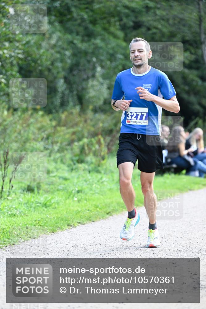 27.09.2026 - 35. Volkslauf durch das schöne Alstertal Dr. Thomas Lammeyer http://msf.ph/oto/10570361 27.09.2026 11:12:16 Laufen 3277 meine-sportfotos.de