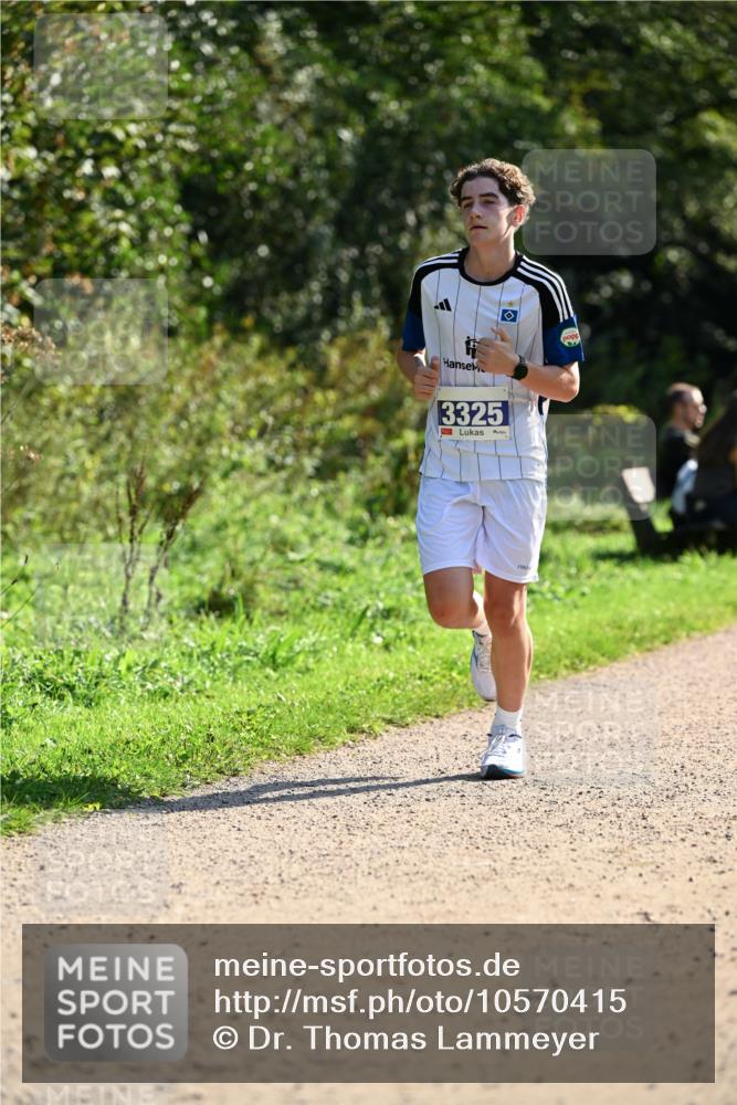 27.09.2026 - 35. Volkslauf durch das schöne Alstertal Dr. Thomas Lammeyer http://msf.ph/oto/10570415 27.09.2026 11:12:58 Laufen 3325 meine-sportfotos.de