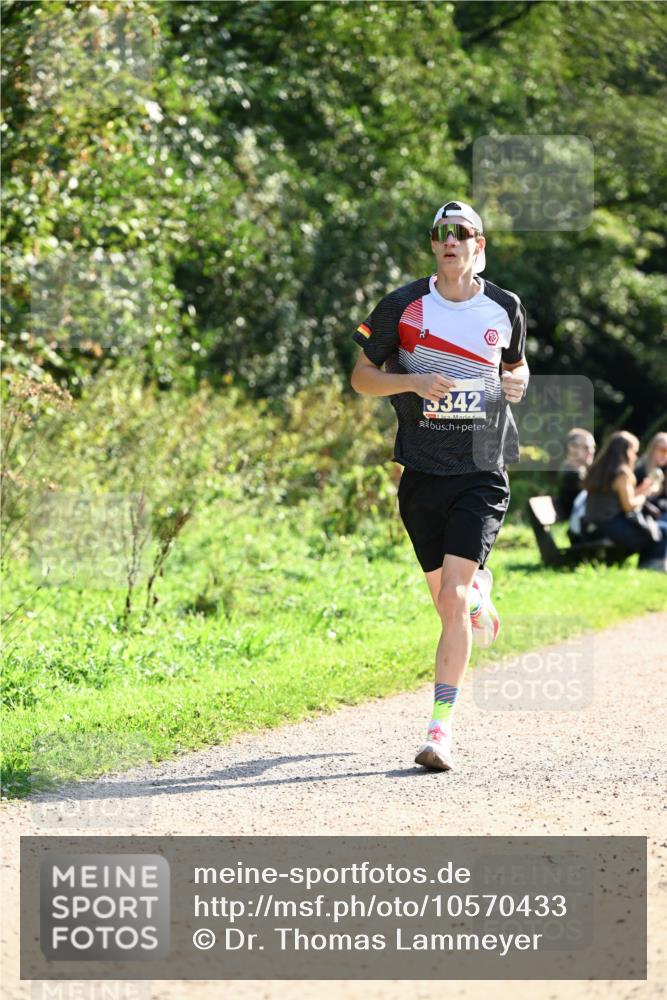 27.09.2026 - 35. Volkslauf durch das schöne Alstertal Dr. Thomas Lammeyer http://msf.ph/oto/10570433 27.09.2026 11:13:04 Laufen 5342 meine-sportfotos.de
