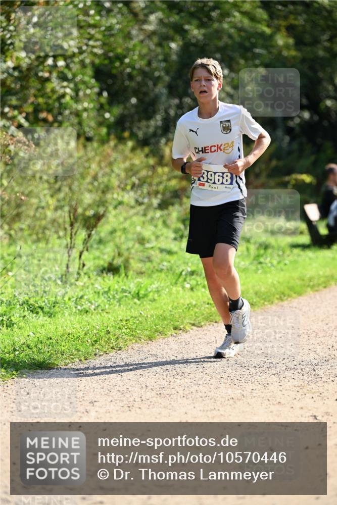 27.09.2026 - 35. Volkslauf durch das schöne Alstertal Dr. Thomas Lammeyer http://msf.ph/oto/10570446 27.09.2026 11:13:20 Laufen 24, 3968 meine-sportfotos.de