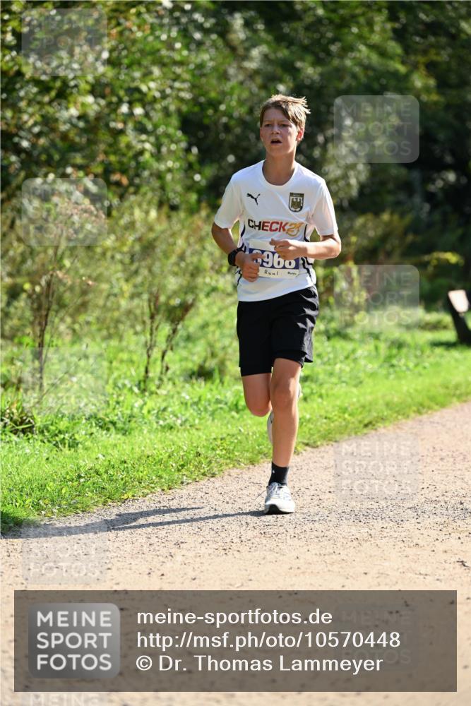 27.09.2026 - 35. Volkslauf durch das schöne Alstertal Dr. Thomas Lammeyer http://msf.ph/oto/10570448 27.09.2026 11:13:20 Laufen 960 meine-sportfotos.de