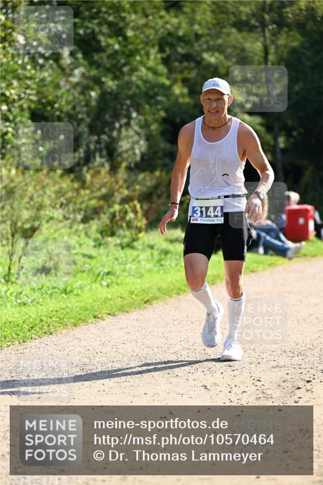 27.09.2026 - 35. Volkslauf durch das schöne Alstertal Dr. Thomas Lammeyer http://msf.ph/oto/10570464 27.09.2026 11:13:24 Laufen 3144 meine-sportfotos.de
