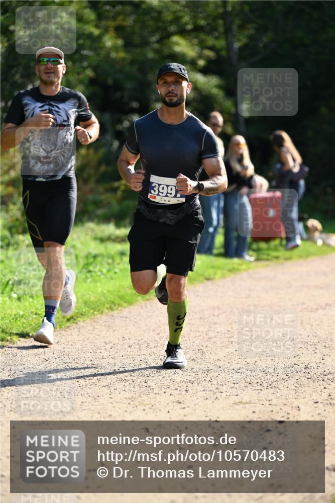27.09.2026 - 35. Volkslauf durch das schöne Alstertal Dr. Thomas Lammeyer http://msf.ph/oto/10570483 27.09.2026 11:13:43 Laufen 399 meine-sportfotos.de