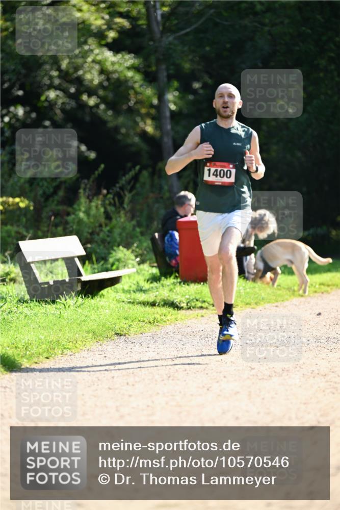 27.09.2026 - 35. Volkslauf durch das schöne Alstertal Dr. Thomas Lammeyer http://msf.ph/oto/10570546 27.09.2026 11:14:07 Laufen 1400 meine-sportfotos.de