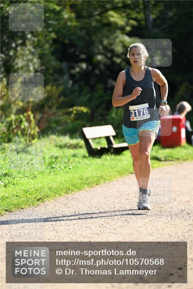 27.09.2026 - 35. Volkslauf durch das schöne Alstertal Dr. Thomas Lammeyer http://msf.ph/oto/10570568 27.09.2026 11:14:13 Laufen 3176 meine-sportfotos.de