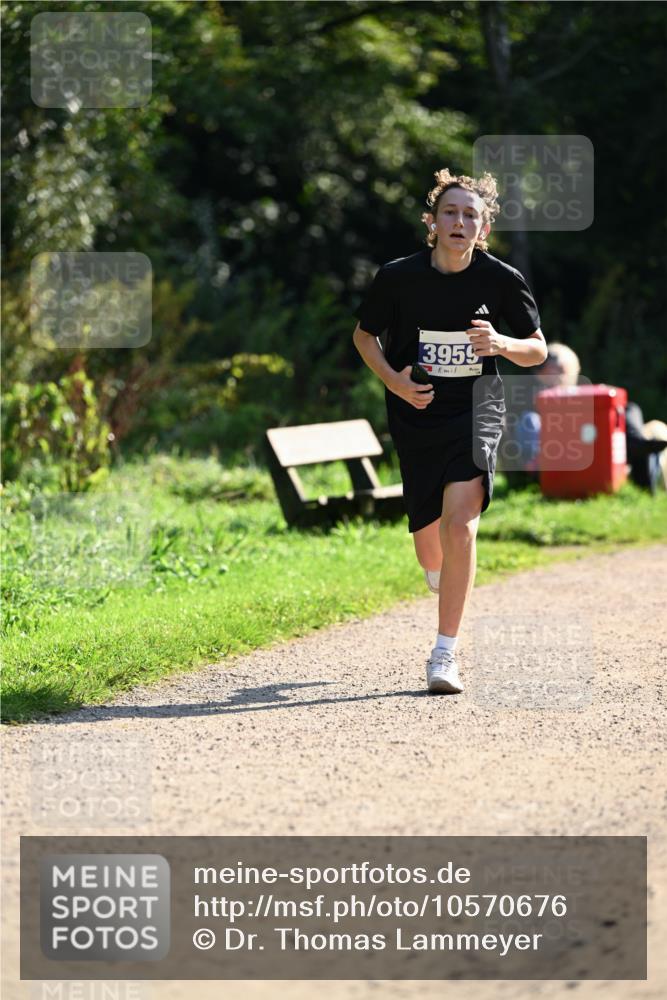 27.09.2026 - 35. Volkslauf durch das schöne Alstertal Dr. Thomas Lammeyer http://msf.ph/oto/10570676 27.09.2026 11:15:05 Laufen 3959 meine-sportfotos.de