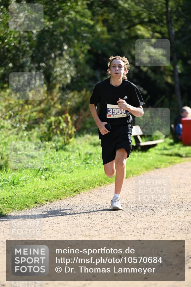 27.09.2026 - 35. Volkslauf durch das schöne Alstertal Dr. Thomas Lammeyer http://msf.ph/oto/10570684 27.09.2026 11:15:05 Laufen 3959 meine-sportfotos.de