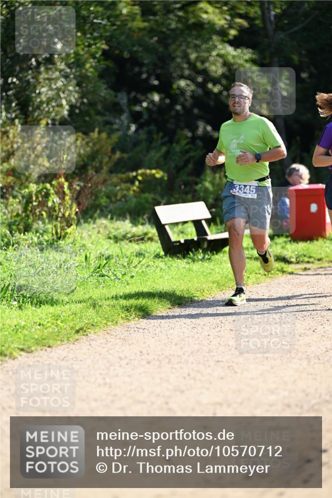 27.09.2026 - 35. Volkslauf durch das schöne Alstertal Dr. Thomas Lammeyer http://msf.ph/oto/10570712 27.09.2026 11:15:18 Laufen 20, 3345 meine-sportfotos.de