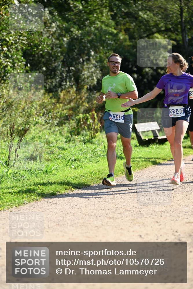 27.09.2026 - 35. Volkslauf durch das schöne Alstertal Dr. Thomas Lammeyer http://msf.ph/oto/10570726 27.09.2026 11:15:19 Laufen 3, 3345, 3346 meine-sportfotos.de