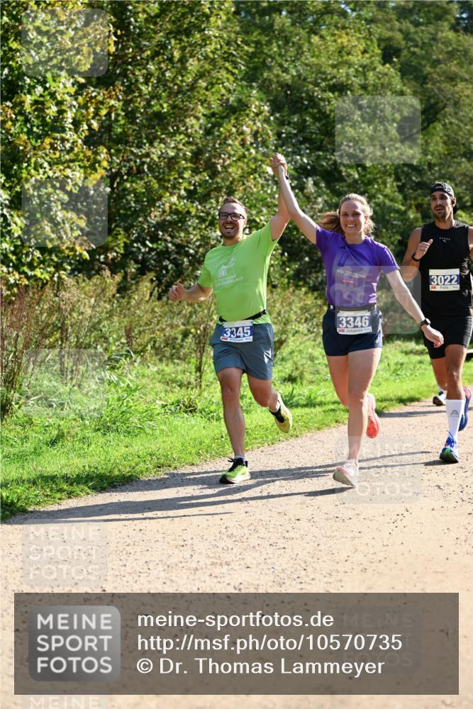 27.09.2026 - 35. Volkslauf durch das schöne Alstertal Dr. Thomas Lammeyer http://msf.ph/oto/10570735 27.09.2026 11:15:21 Laufen 3022, 3345, 3346 meine-sportfotos.de