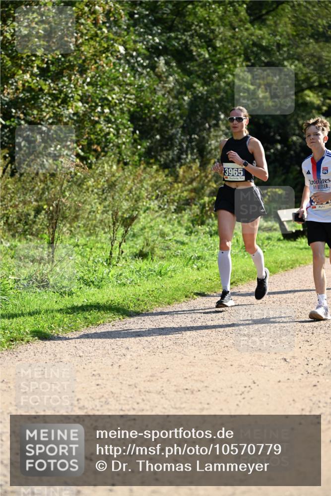 27.09.2026 - 35. Volkslauf durch das schöne Alstertal Dr. Thomas Lammeyer http://msf.ph/oto/10570779 27.09.2026 11:15:28 Laufen 3965 meine-sportfotos.de