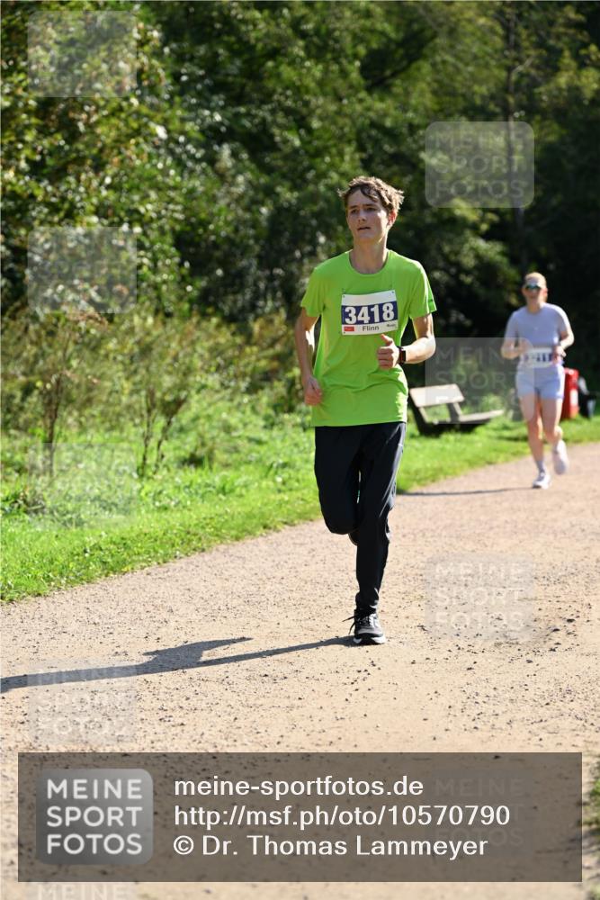 27.09.2026 - 35. Volkslauf durch das schöne Alstertal Dr. Thomas Lammeyer http://msf.ph/oto/10570790 27.09.2026 11:15:30 Laufen 3418 meine-sportfotos.de