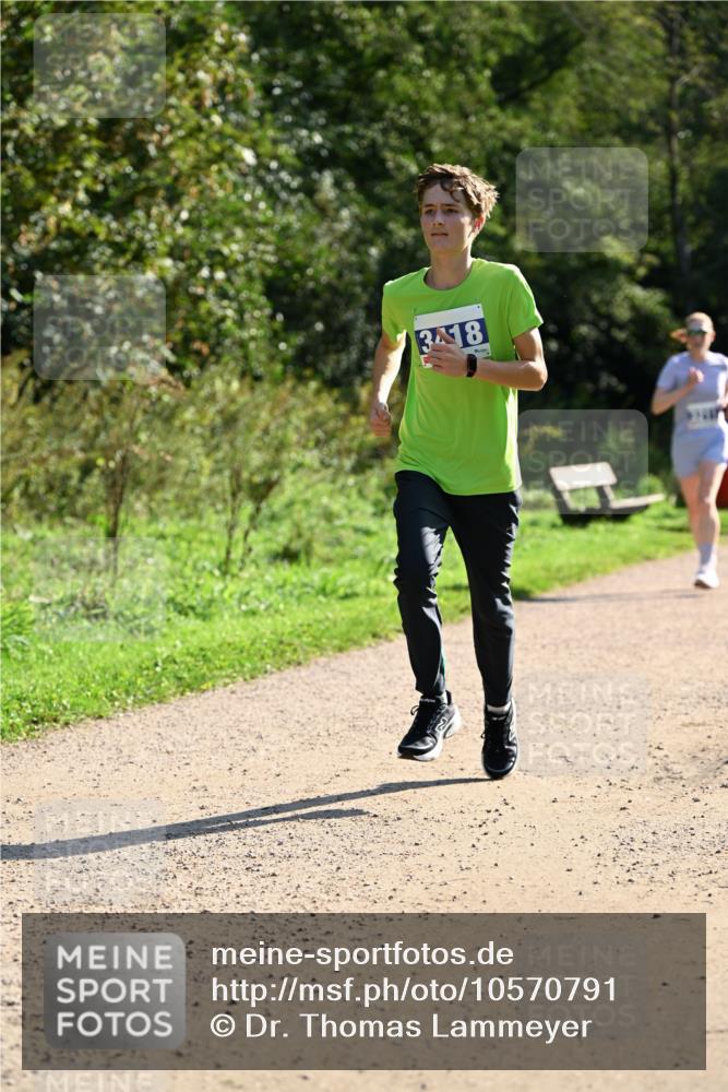 27.09.2026 - 35. Volkslauf durch das schöne Alstertal Dr. Thomas Lammeyer http://msf.ph/oto/10570791 27.09.2026 11:15:30 Laufen 3418 meine-sportfotos.de