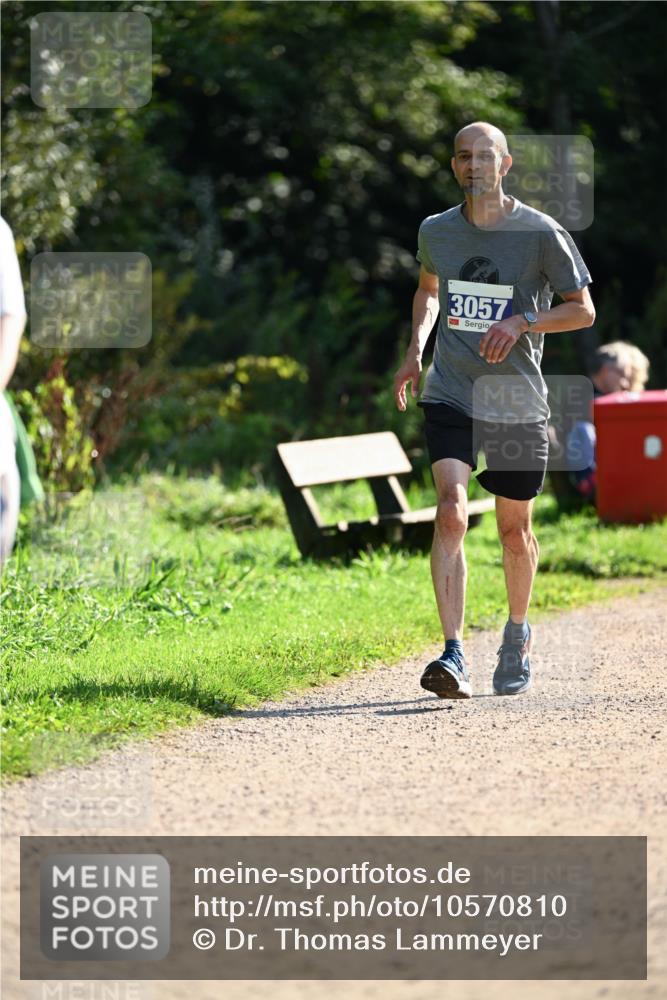 27.09.2026 - 35. Volkslauf durch das schöne Alstertal Dr. Thomas Lammeyer http://msf.ph/oto/10570810 27.09.2026 11:15:46 Laufen 3057 meine-sportfotos.de