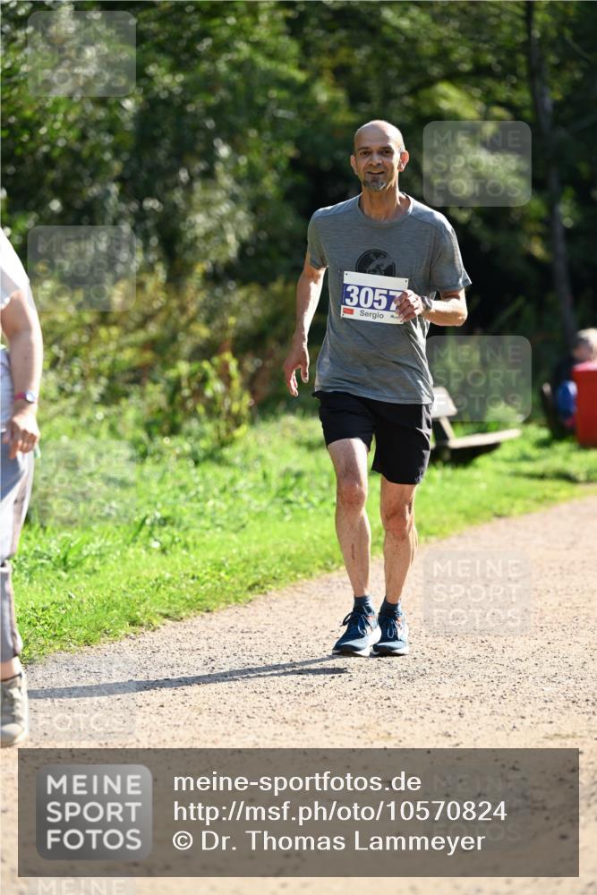 27.09.2026 - 35. Volkslauf durch das schöne Alstertal Dr. Thomas Lammeyer http://msf.ph/oto/10570824 27.09.2026 11:15:47 Laufen 3057 meine-sportfotos.de