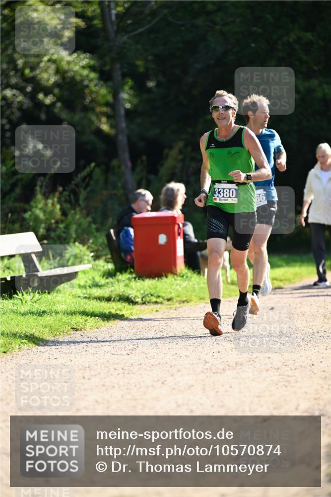 27.09.2026 - 35. Volkslauf durch das schöne Alstertal Dr. Thomas Lammeyer http://msf.ph/oto/10570874 27.09.2026 11:16:01 Laufen 3380, 66 meine-sportfotos.de