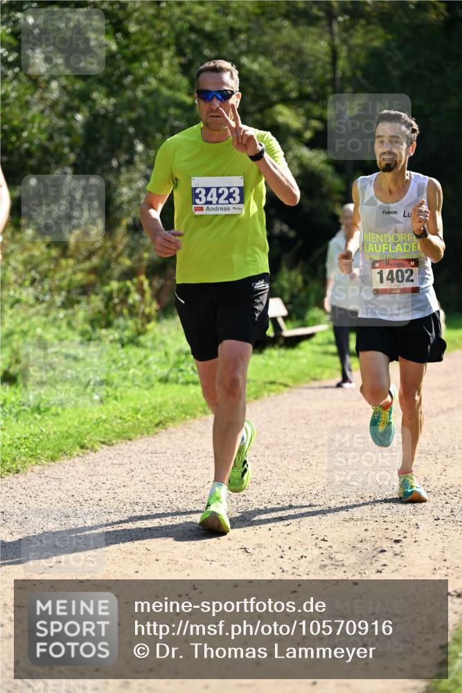 27.09.2026 - 35. Volkslauf durch das schöne Alstertal Dr. Thomas Lammeyer http://msf.ph/oto/10570916 27.09.2026 11:16:08 Laufen 3423, 1402 meine-sportfotos.de
