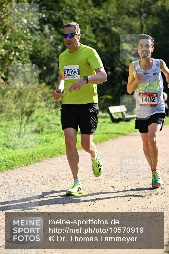 27.09.2026 - 35. Volkslauf durch das schöne Alstertal Dr. Thomas Lammeyer http://msf.ph/oto/10570919 27.09.2026 11:16:08 Laufen 3423, 1402 meine-sportfotos.de