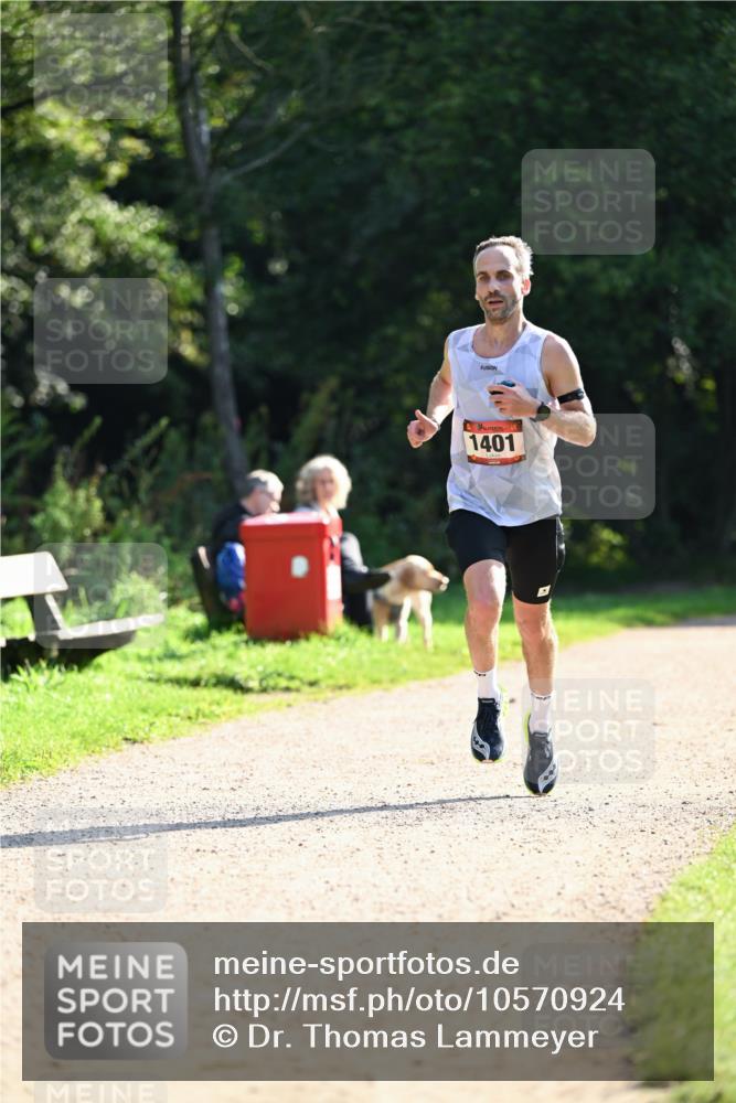27.09.2026 - 35. Volkslauf durch das schöne Alstertal Dr. Thomas Lammeyer http://msf.ph/oto/10570924 27.09.2026 11:16:17 Laufen 1401 meine-sportfotos.de