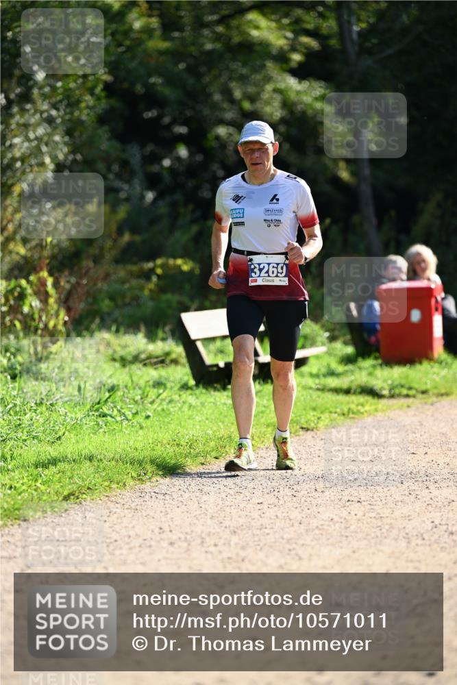 27.09.2026 - 35. Volkslauf durch das schöne Alstertal Dr. Thomas Lammeyer http://msf.ph/oto/10571011 27.09.2026 11:16:41 Laufen 3269 meine-sportfotos.de