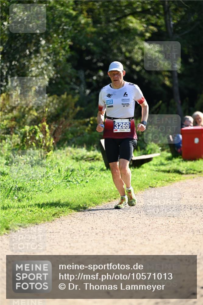 27.09.2026 - 35. Volkslauf durch das schöne Alstertal Dr. Thomas Lammeyer http://msf.ph/oto/10571013 27.09.2026 11:16:41 Laufen 3269 meine-sportfotos.de