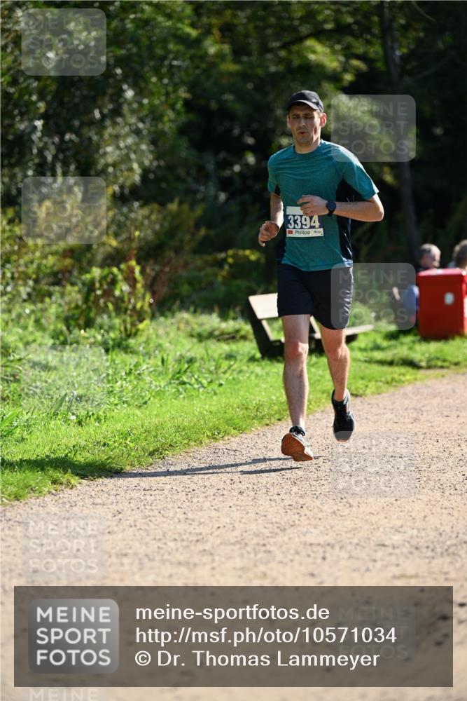 27.09.2026 - 35. Volkslauf durch das schöne Alstertal Dr. Thomas Lammeyer http://msf.ph/oto/10571034 27.09.2026 11:16:54 Laufen 3394 meine-sportfotos.de