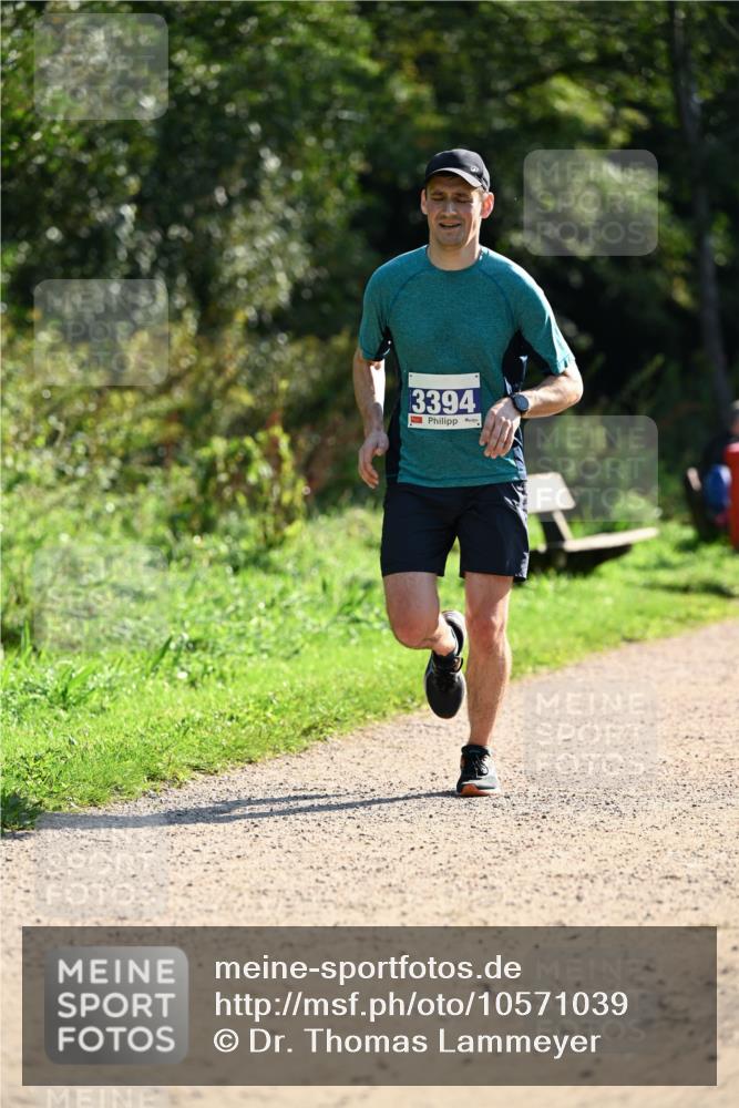 27.09.2026 - 35. Volkslauf durch das schöne Alstertal Dr. Thomas Lammeyer http://msf.ph/oto/10571039 27.09.2026 11:16:54 Laufen 3394 meine-sportfotos.de