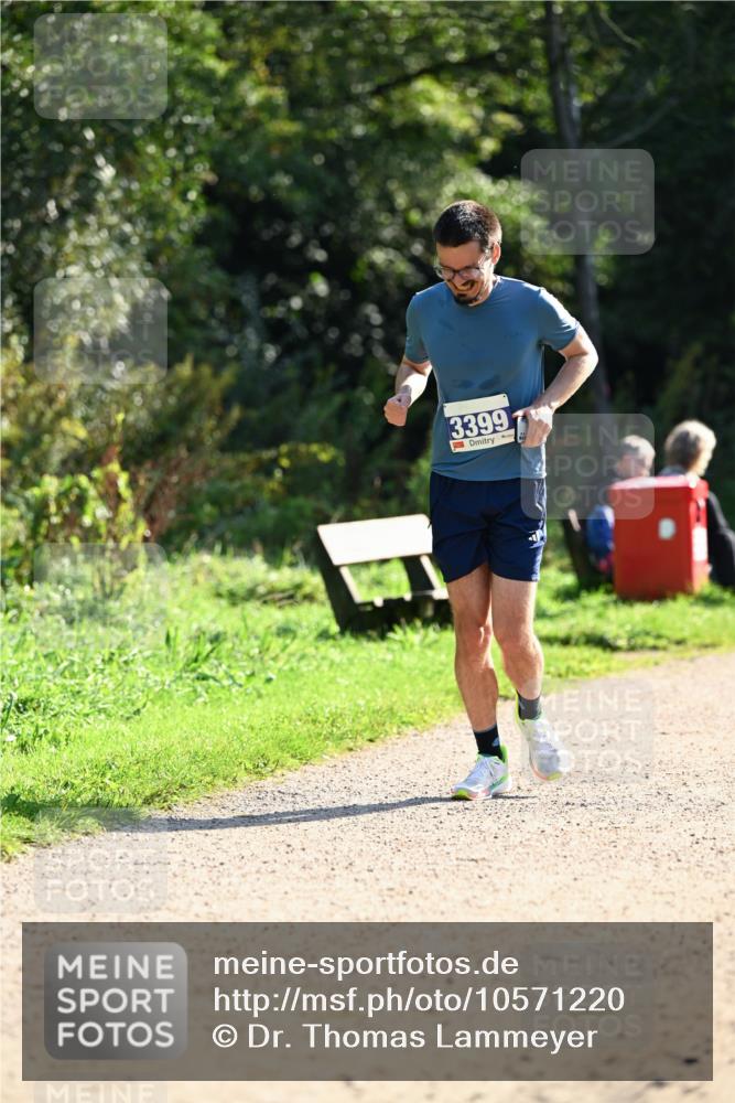 27.09.2026 - 35. Volkslauf durch das schöne Alstertal Dr. Thomas Lammeyer http://msf.ph/oto/10571220 27.09.2026 11:17:48 Laufen 3399 meine-sportfotos.de