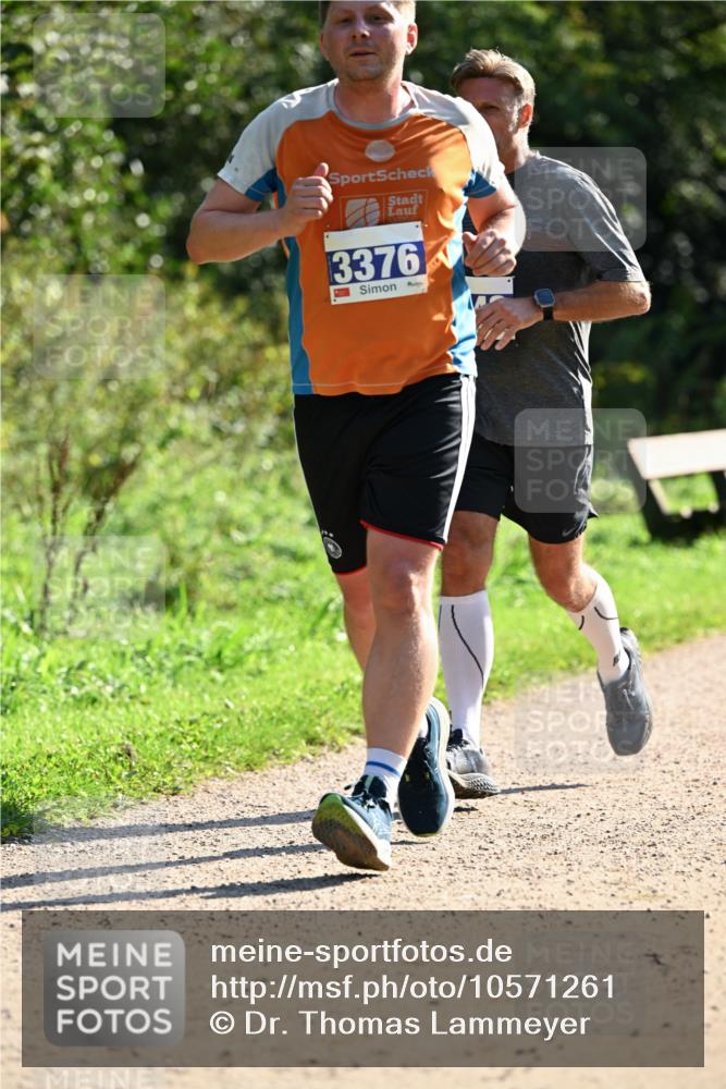 27.09.2026 - 35. Volkslauf durch das schöne Alstertal Dr. Thomas Lammeyer http://msf.ph/oto/10571261 27.09.2026 11:17:54 Laufen 3376 meine-sportfotos.de