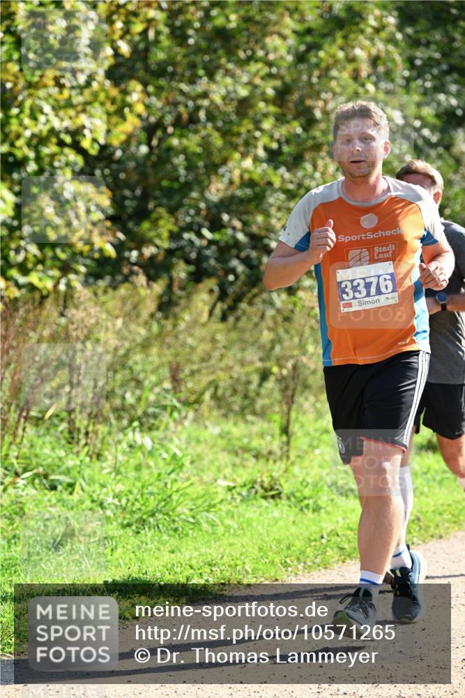 27.09.2026 - 35. Volkslauf durch das schöne Alstertal Dr. Thomas Lammeyer http://msf.ph/oto/10571265 27.09.2026 11:17:55 Laufen 3376 meine-sportfotos.de