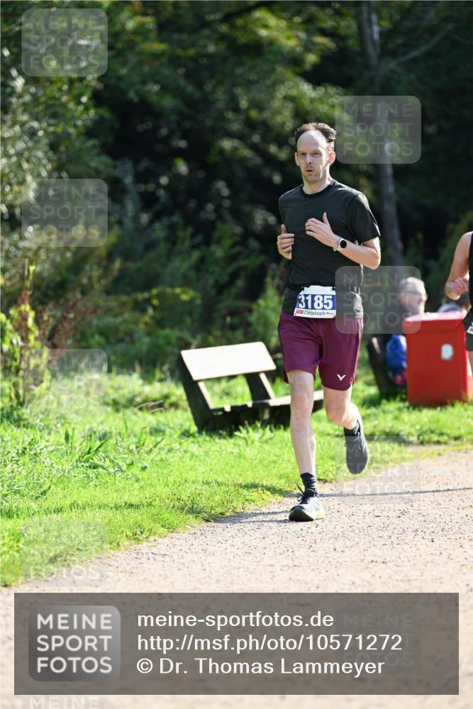27.09.2026 - 35. Volkslauf durch das schöne Alstertal Dr. Thomas Lammeyer http://msf.ph/oto/10571272 27.09.2026 11:18:14 Laufen 3185 meine-sportfotos.de